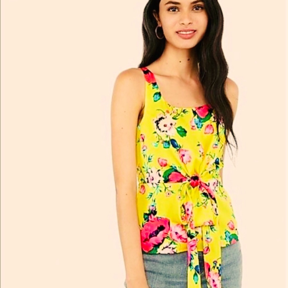 Express Floral 🌸🌼Sleeveless Blouse-Perfect for Party, Wedding or ANY Event! - Picture 6 of 8